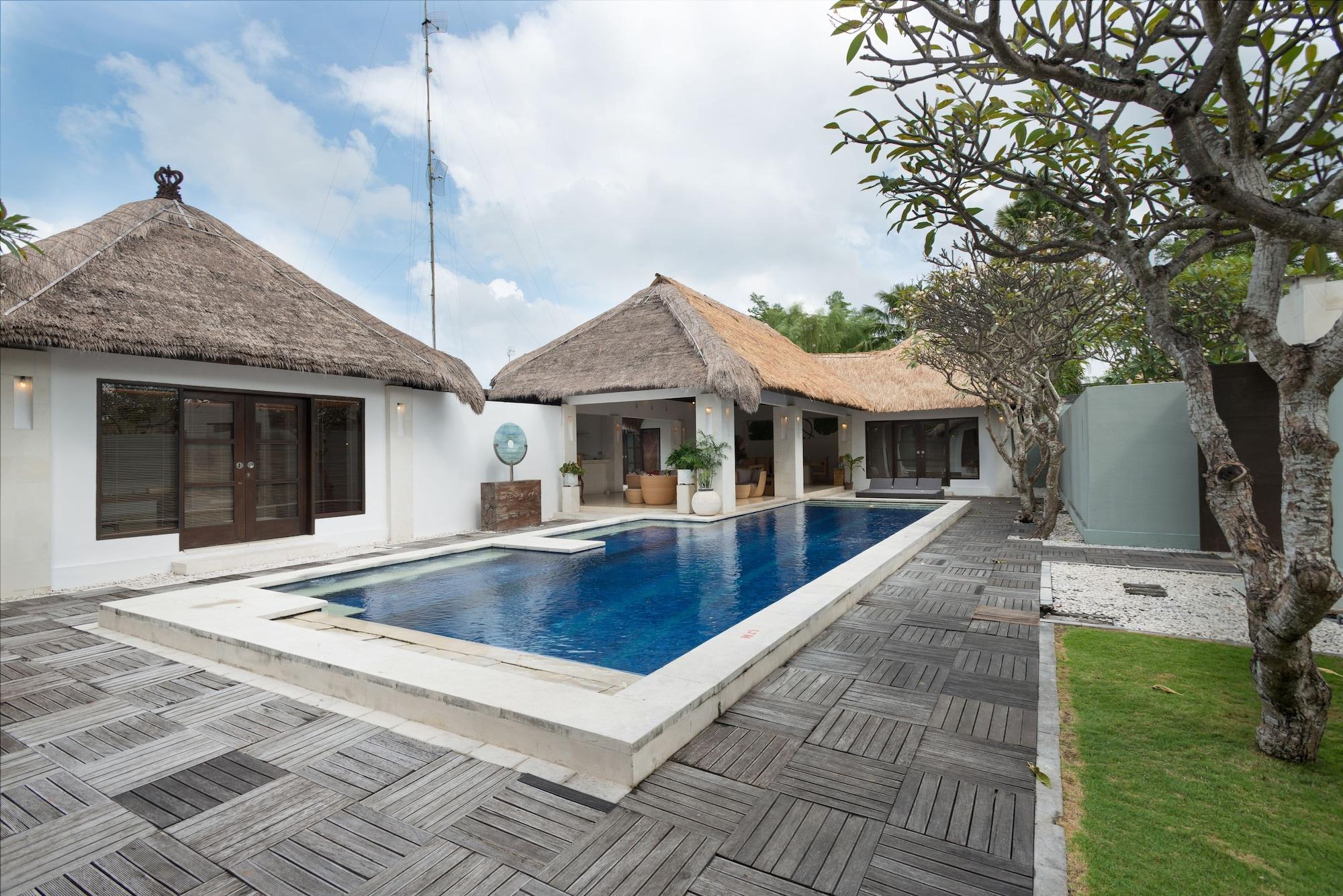 Bvilla Spa Seminyak Exteriör bild